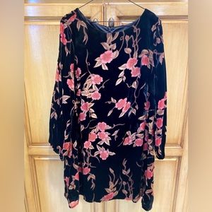 Jessica Howard Floral Print Velvet Dress